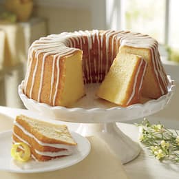 Lemon Bundt Cake, , large